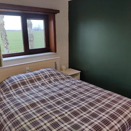 Lovely Holiday Home With Garden In Zuienkerke * Zuienkerke