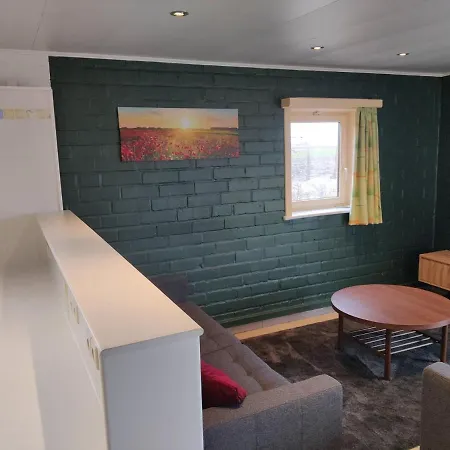 Feriehus Lovely Holiday Home With Garden In Zuienkerke